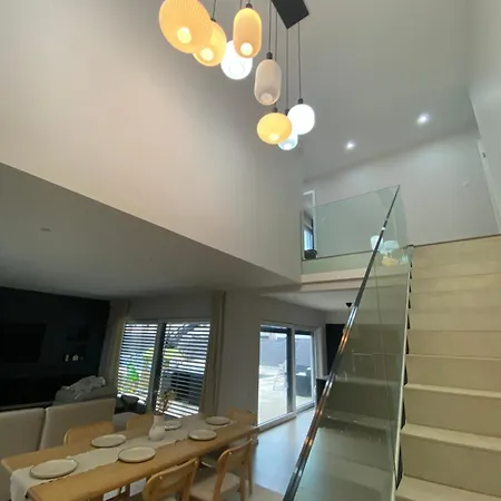 Maison Spacieuse Au Calme Proche Colmar Avec Piscine * Niederentzen